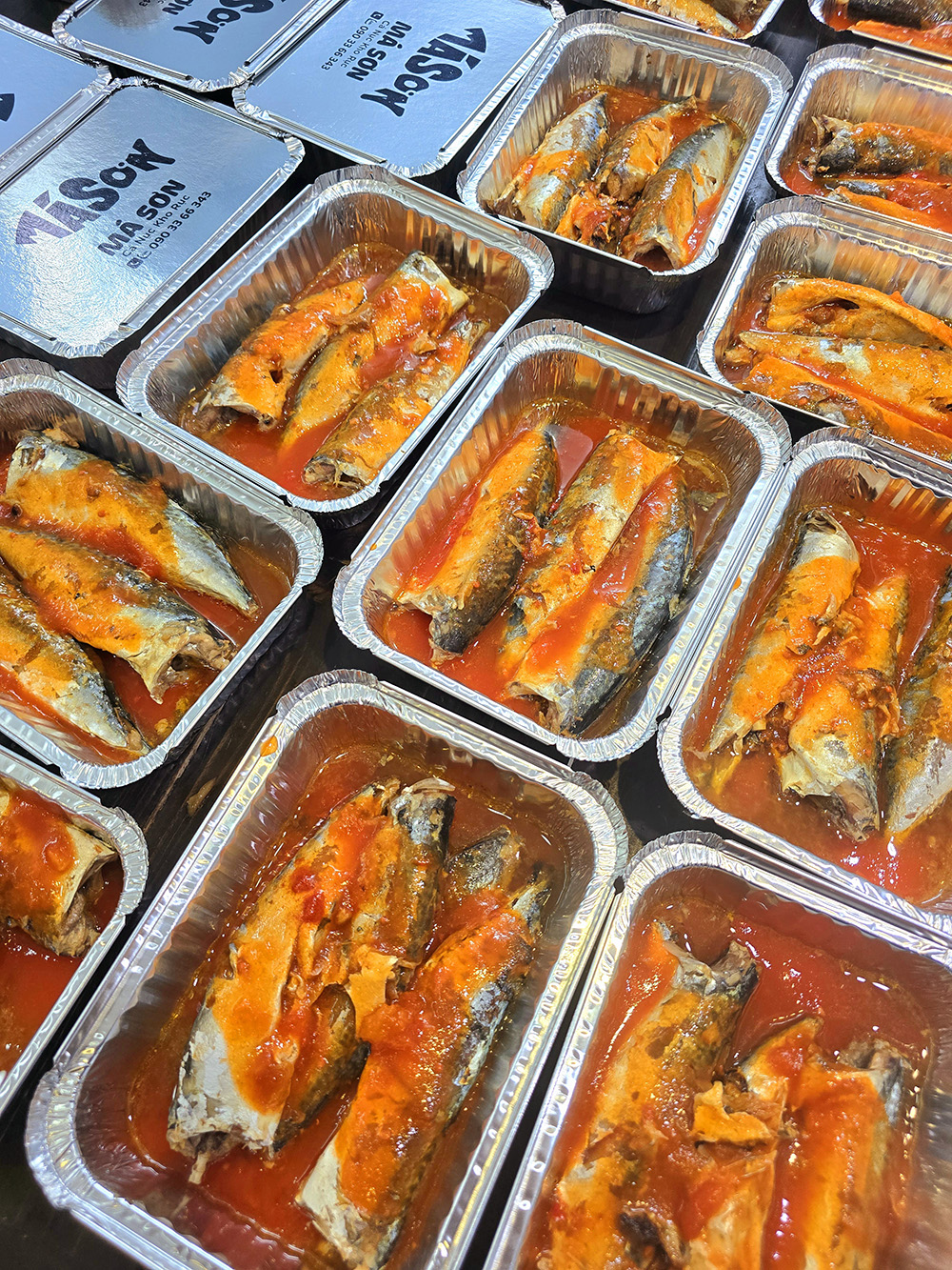 Cá nục kho rục 4